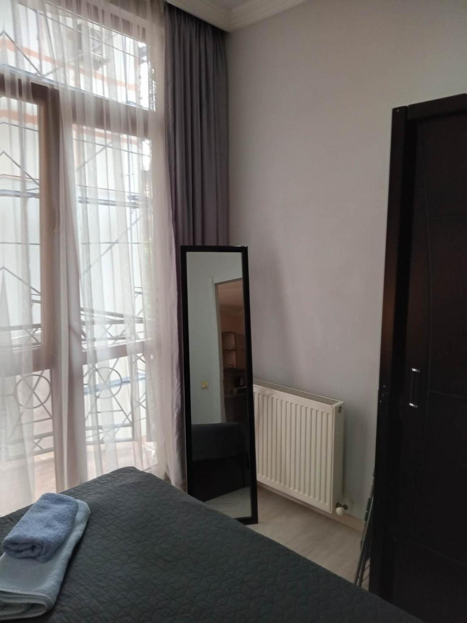 Apartment Face บาทูมิ ภายนอก รูปภาพ